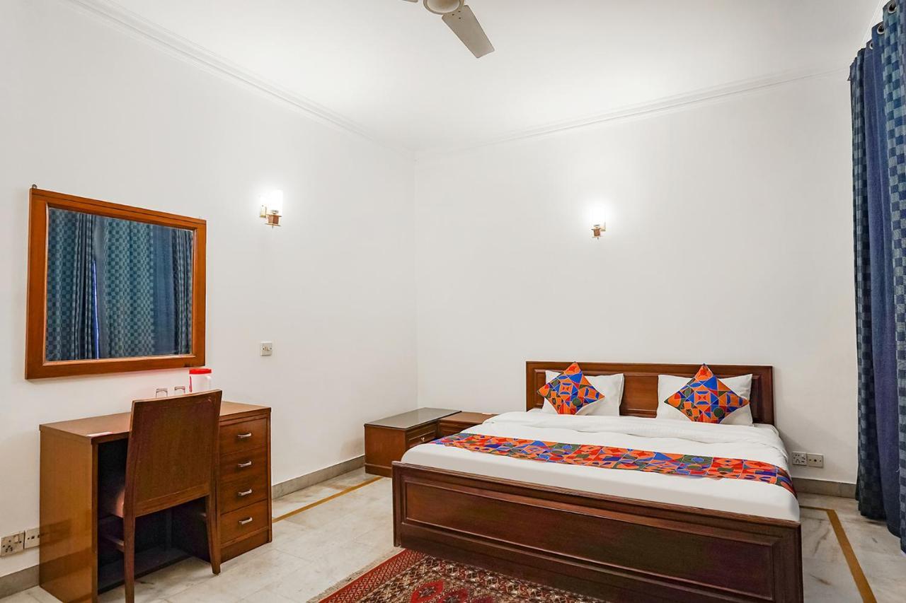 Fabexpress Goodwill Homes Нью-Дели Экстерьер фото